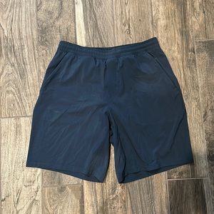Mens Lululemon workout shorts